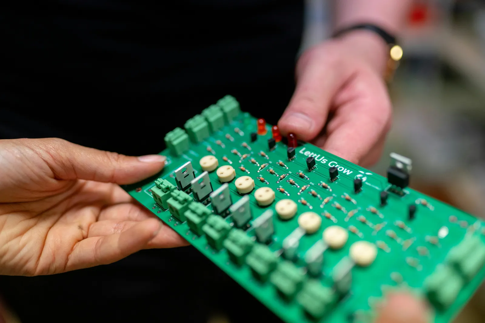 Smart Plants and Industrial IoT for Unified Operational Intelligence
